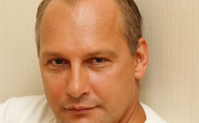 Писатель Дмитрий Стародубцев задержан за изнасилование школьницы