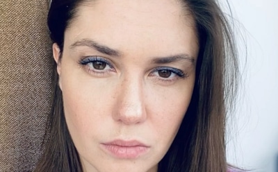 Муцениеце расплакалась на премьере фильма «Доктор Лиза»