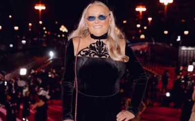 Жена показала зажигательный танец 75-летнего Михалкова