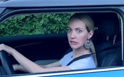 Беременная Галина Боб разрыдалась из-за пропажи автомобиля