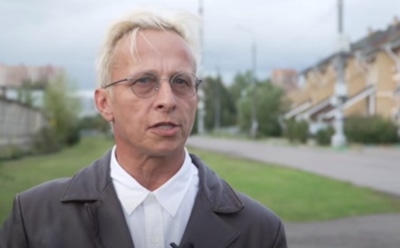 Охлобыстин оценил критику Фила из «Интернов» в адрес России