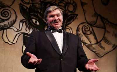 В реанимацию попал актер Владимир Донцов