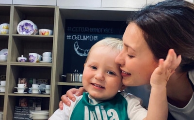 Сын Регины Тодоренко сломал руку