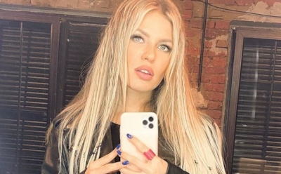 Дочь Риты Дакоты примерила ее детское платье