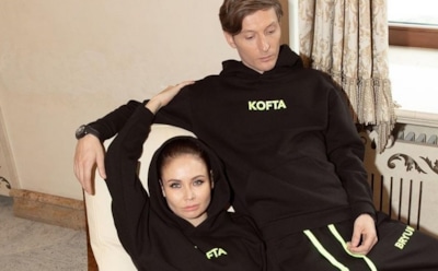 Павел Воля и Ляйсан Утяшева отметили жестяную свадьбу