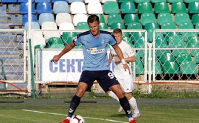 Экс-футболист сборной России рассказал о жизни на широкую ногу