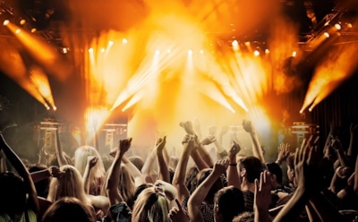 Инсайдеры рассказали о подпольных вечеринках в РФ в обход запрета