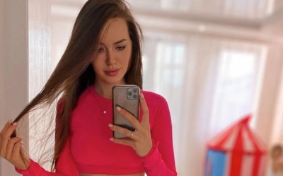 Подписчица хочет засудить Анастасию Костенко