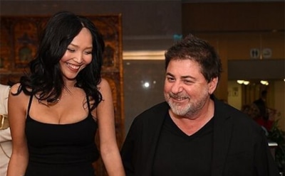 Молодая жена показала фото похудевшего Цекало