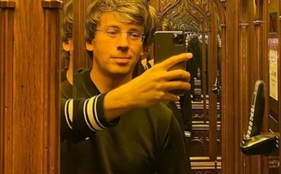 Галкин показал «домашнюю» Пугачеву, провожающую детей в школу