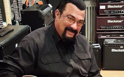 Счет Стивена Сигала заблокировала налоговая