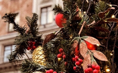 Российские мужчины решили одеться на Новый год дороже женщин