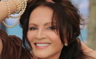 Сын Софии Ротару поделился редким снимком с певицей