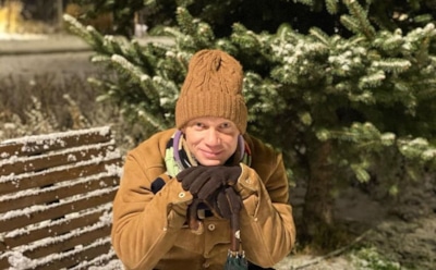 Дмитрий Хрусталев возмутил снимком с маникюром и ребенком