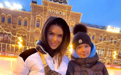 Катя Жужа показала торт, который испекла ее 12-летняя дочь