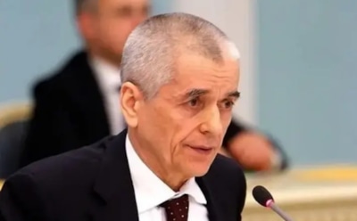 Онищенко оценил идею закрепить вакцинацию в трудовом договоре