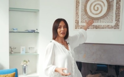 Саша Зверева устроила виртуальную экскурсию по своему дому