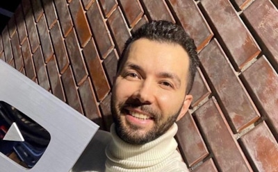 Украина внесла в черный список Саруханова и Клявера