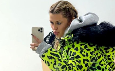 «Надежная тачка»: Боня купила матери авто за 2 млн рублей