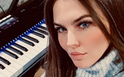 Солистка Little Big Софья Таюрская выходит замуж — СМИ