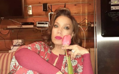 Азиза извинилась за свое поведение в шоу «Маска»