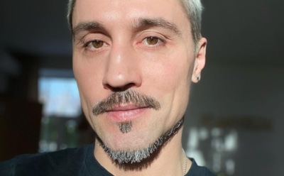 «Как бомж»: Билан считает убытки из-за потопа в особняке