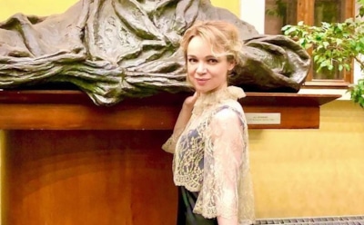 Цымбалюк-Романовская пожаловалась, что за могилой Джигарханяна никто не ухаживает