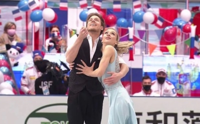 Впервые в истории: сборная РФ выиграла КЧМ по фигурному катанию
