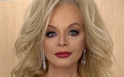 Лариса Долина показала платье, подаренное Юлией Началовой