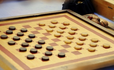 Снятие российского флага на ЧМ по шашкам сочли неуважением