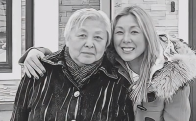 У Аниты Цой умерла мать