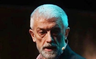 Худрук МХАТа рассказал, кого сыграет Бузова в его спектакле