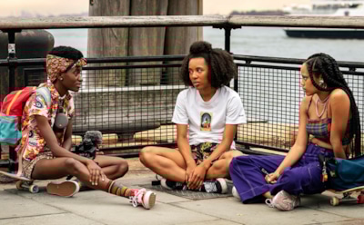 Свое место в скейтбординге: актеры 2-го сезона сериала «Бетти»