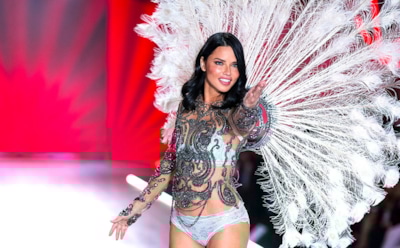 «Достижения, а не формы»: Victoria’s Secret отказалась от «ангелов»