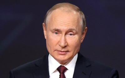 Путин предложил освободить часть россиян от налога на продажу жилья