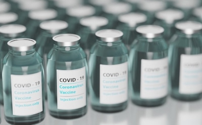 В РФ испытают иностранную вакцину от COVID-19