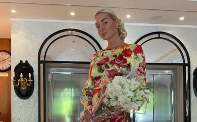 «Настюха под мухой»: Волочкову уличили в пьянстве за завтраком