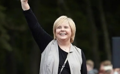 Догилеву выписали из больницы после коронавируса