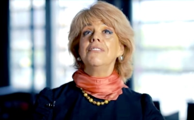 Любовь Казарновская поделилась озарением о «цифровом стаде»