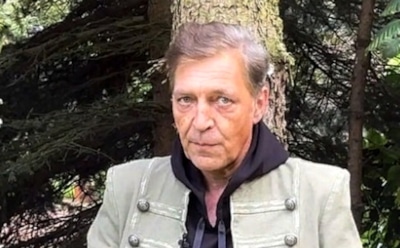 На Александра Невзорова напали на встрече с читателями