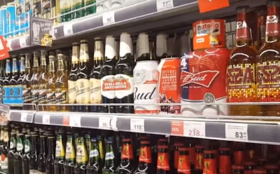 В РФ предлагают повысить возраст продажи алкоголя