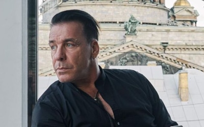 После съемки клипа в Эрмитаже лидера Rammstein обвинили в «грязной игре»