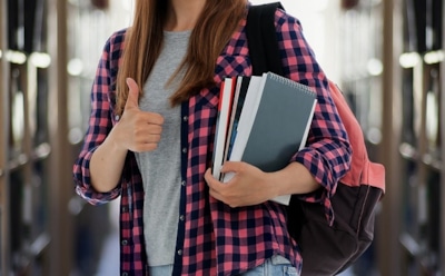 В РФ многодетным хотят возвращать деньги за учебу в вузе