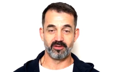 Варшавер ответил на слухи о наркозависимости Певцова