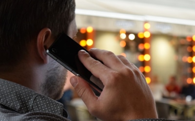 Мошенники начали звонить россиянам с номеров родственников