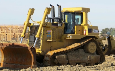 Самый большой бульдозер в мире: от США и Японии до России