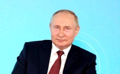 Путин приказал уменьшить в школах количество контрольных работ