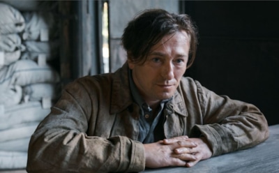 Новый образ Сергея Безрукова: актеры фильма «Учености плоды»