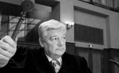 Умер судья из шоу «Суд присяжных» Валерий Степанов