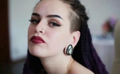 Участницу шоу «Пацанки» Ксению Булат избили поклонницы